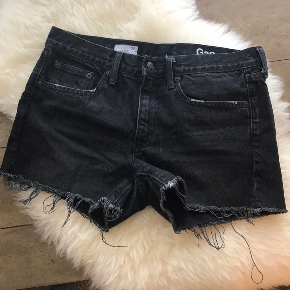Gap Slim Shorts
